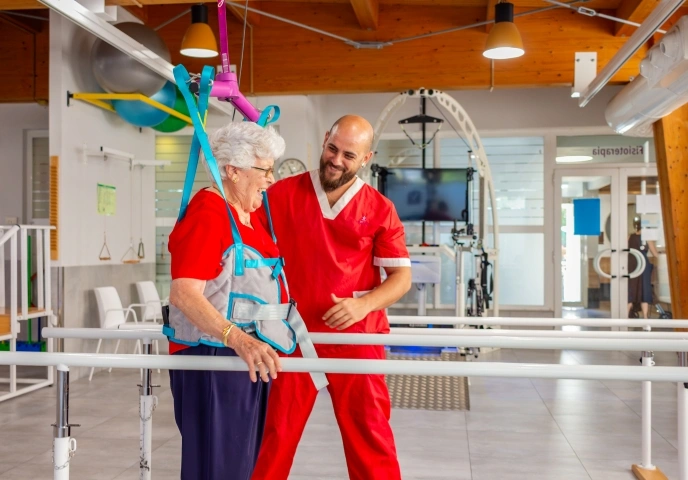 Grúa de Techo _ Unidad de rehabilitación física Vitalia